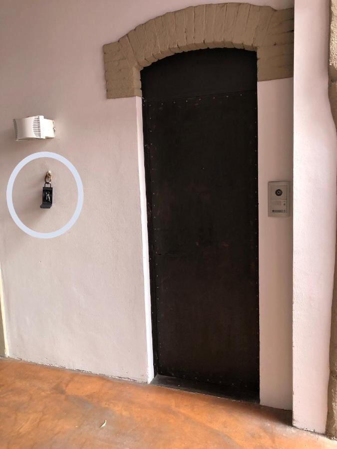 Luxury Industrial Apt Vicino Al Centro Con Garage Brescia Luaran gambar